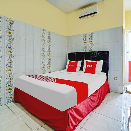 Oyo 90238 Hotel Nusantara Cirebon Dış mekan fotoğraf