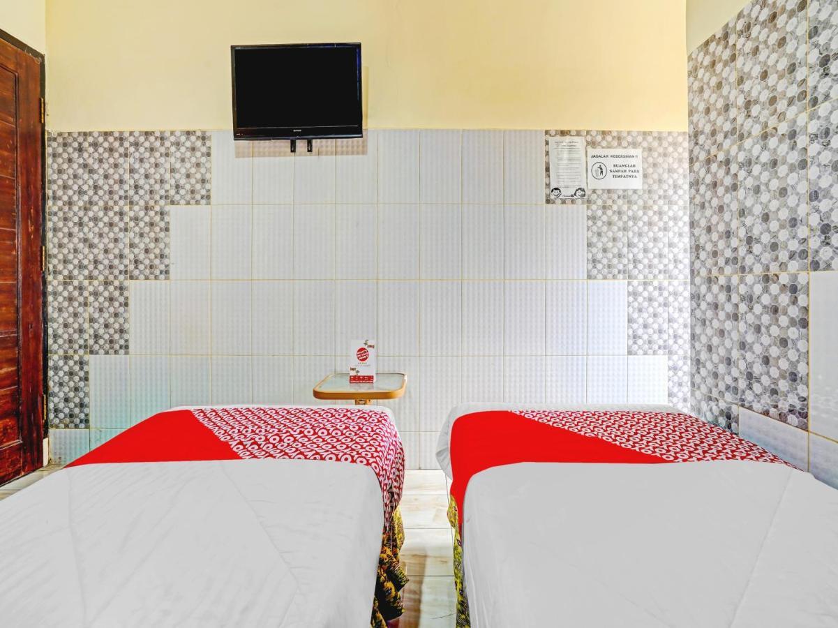 Oyo 90238 Hotel Nusantara Cirebon Dış mekan fotoğraf