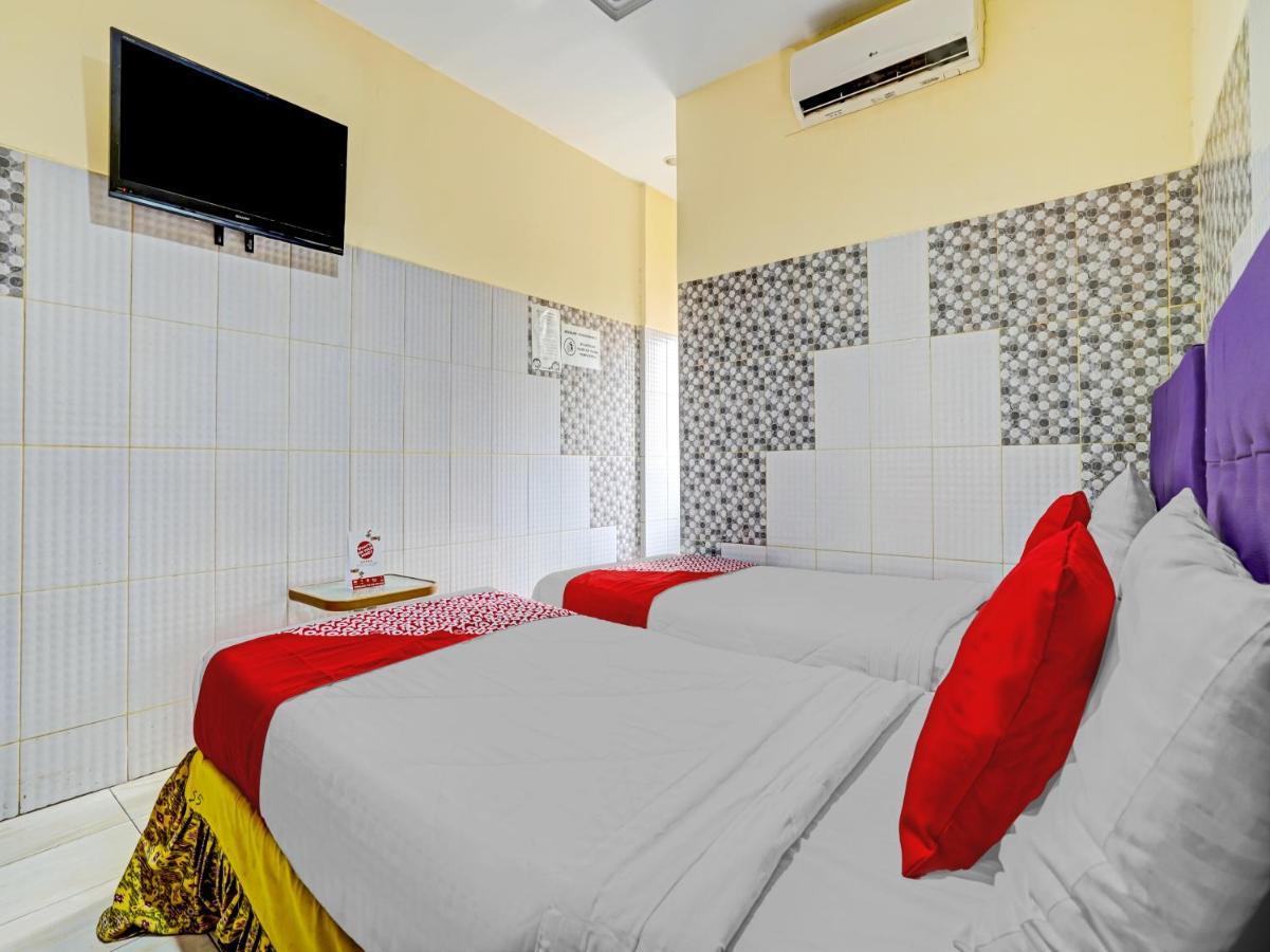 Oyo 90238 Hotel Nusantara Cirebon Dış mekan fotoğraf